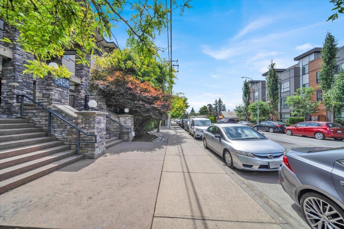 210 5454 198 Street, Langley, British Columbia  V3A 1G2 - Photo 30 - R3152294