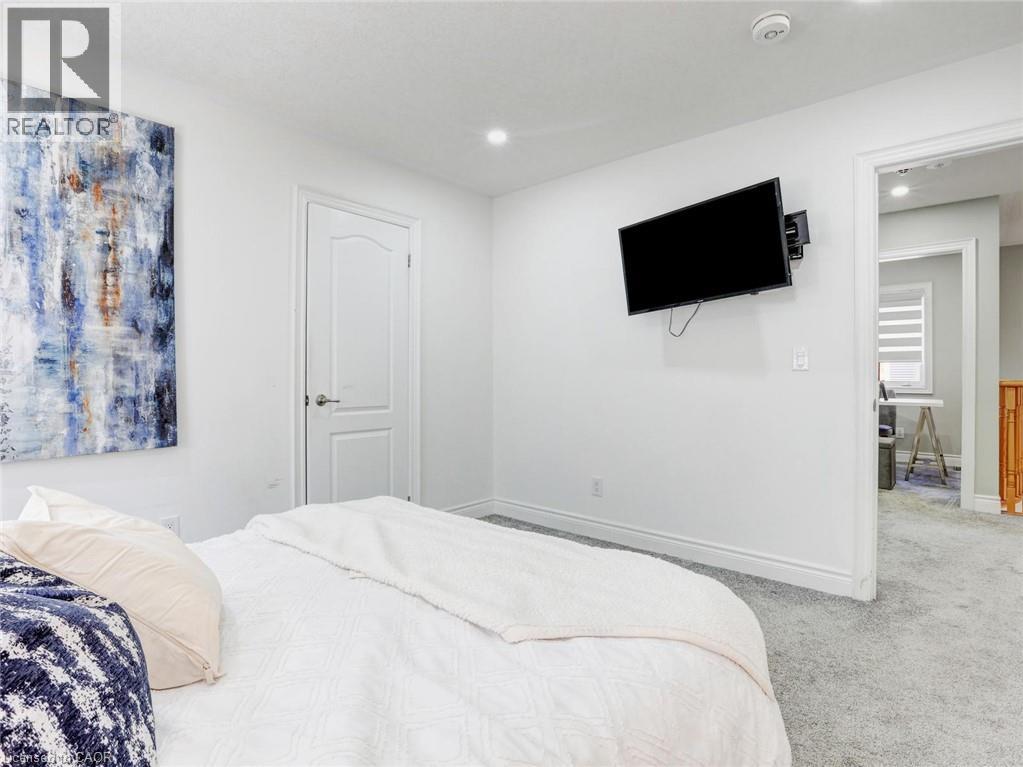 584 Pinery Trail, Waterloo, Ontario  N2V 2Y3 - Photo 26 - 40852361