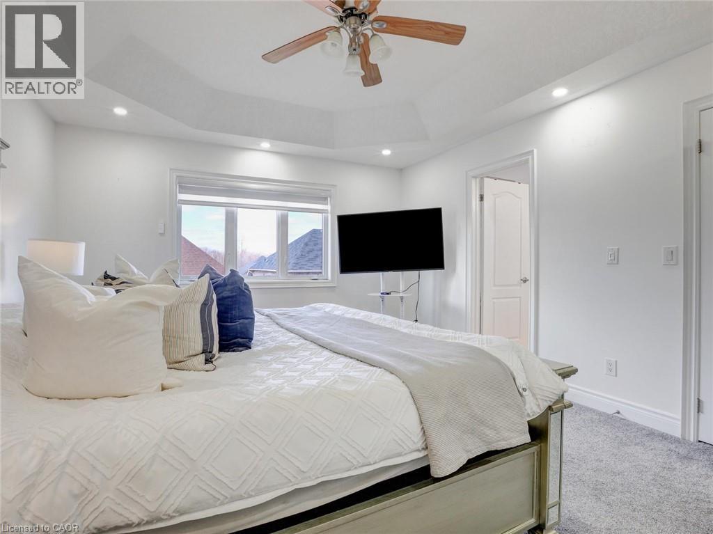 584 Pinery Trail, Waterloo, Ontario  N2V 2Y3 - Photo 35 - 40852361