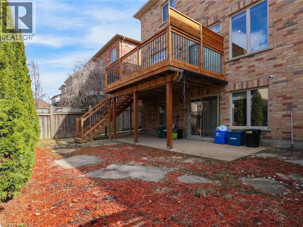 584 Pinery Trail, Waterloo, Ontario  N2V 2Y3 - Photo 50 - 40852361