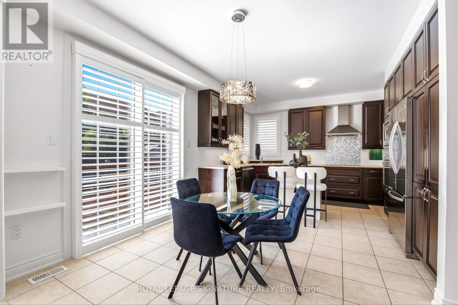 22 Northcastle Crescent, Whitby, Ontario  L1M 0H8 - Photo 13 - E13640374