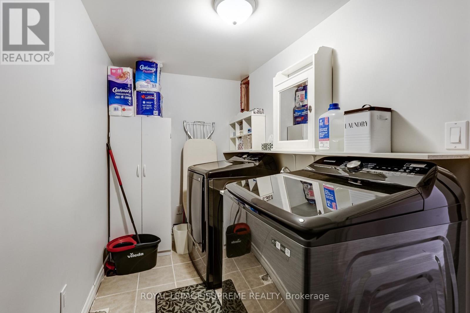 5 Fletcher Place, Toronto, Ontario  M9R 1K7 - Photo 44 - W13640896