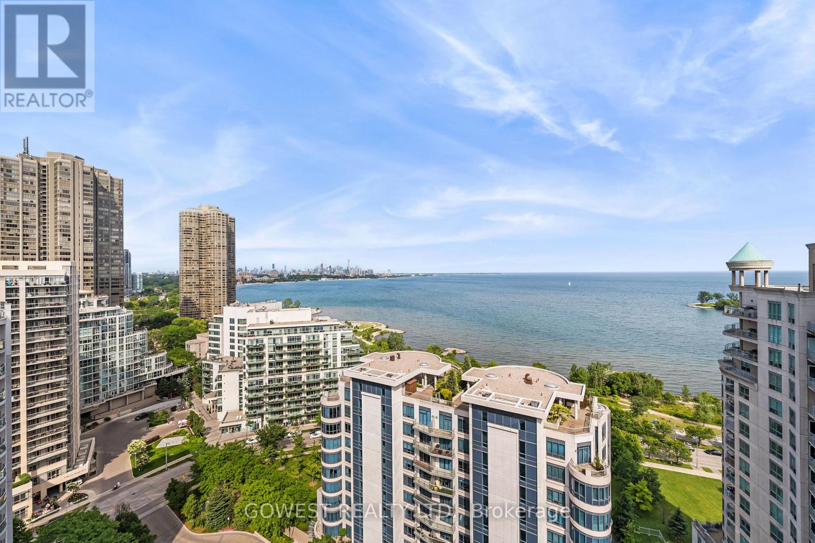 <div class="slider-price">$1,750,000</div><p>318 - 2095 Lake Shore Boulevard W, Toronto, Ontario</p>