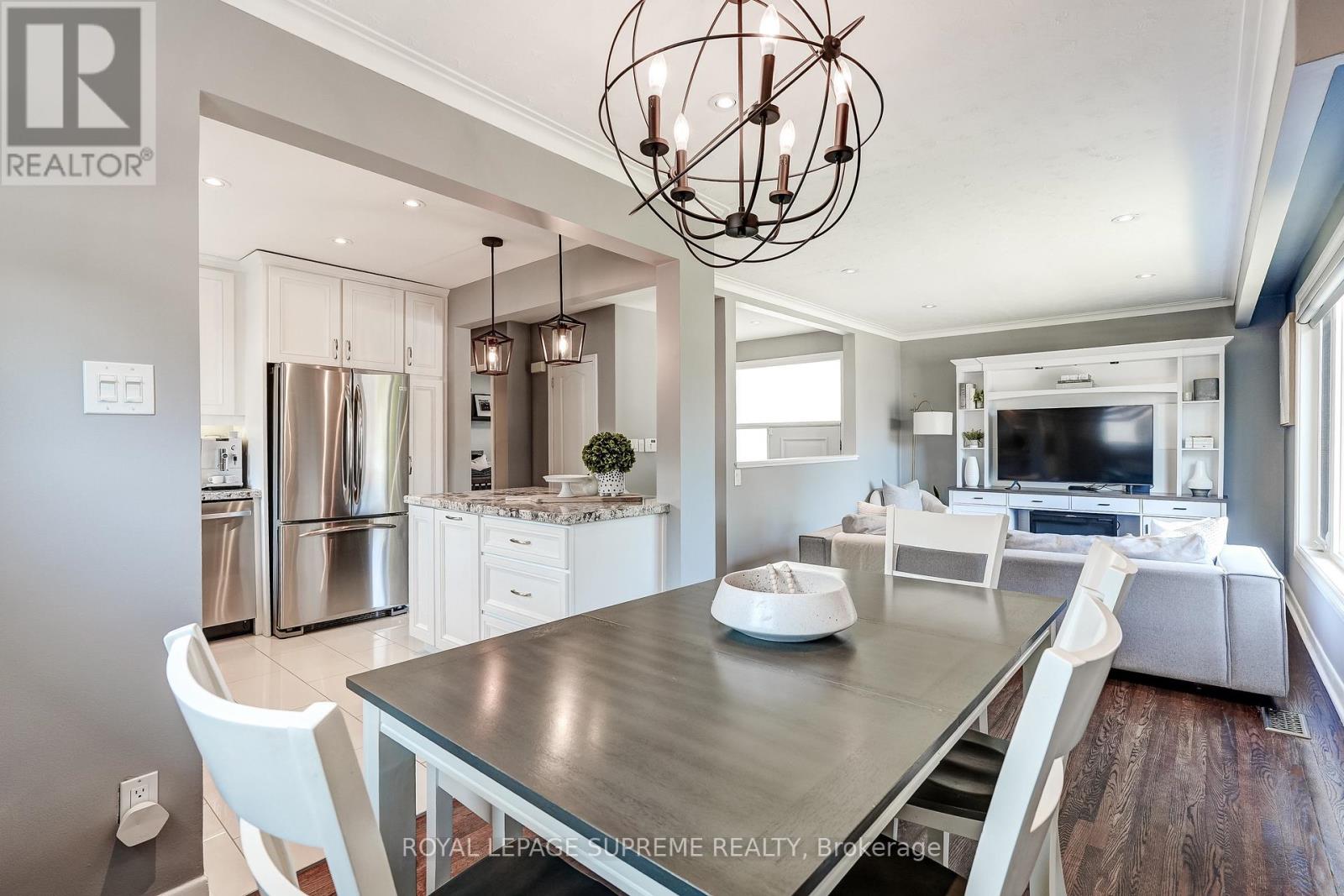5 Fletcher Place, Toronto, Ontario  M9R 1K7 - Photo 14 - W13640896