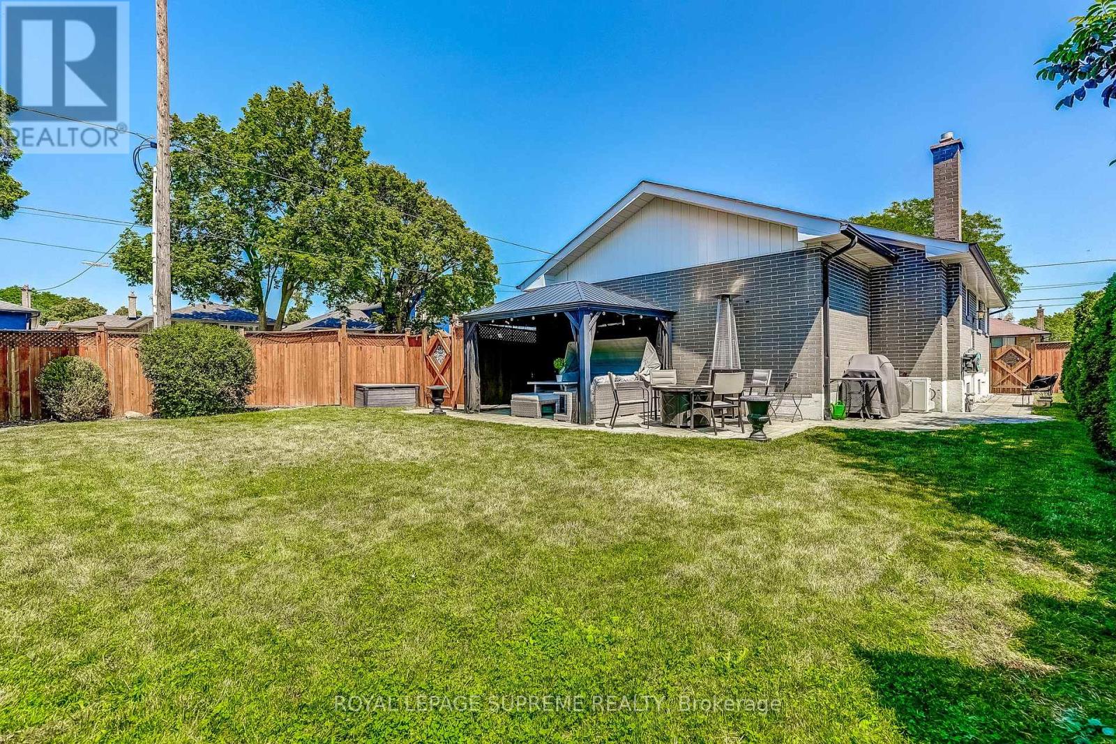 5 Fletcher Place, Toronto, Ontario  M9R 1K7 - Photo 46 - W13640896