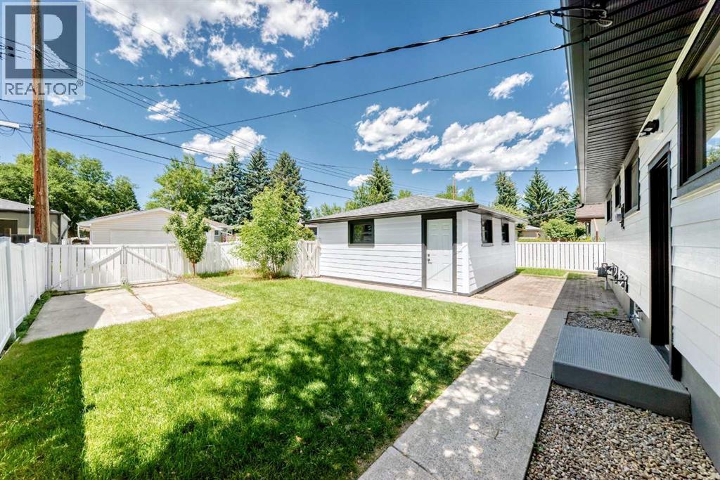 4139 Bowlen Street NW, Calgary, Alberta  T2L 1P8 - Photo 39 - A2328597