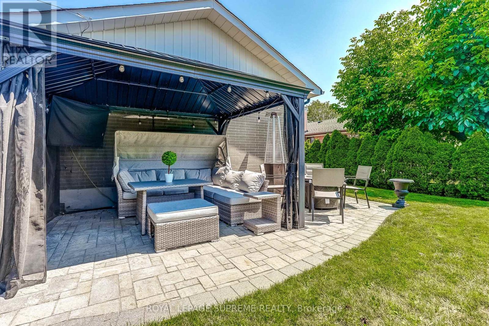 5 Fletcher Place, Toronto, Ontario  M9R 1K7 - Photo 49 - W13640896
