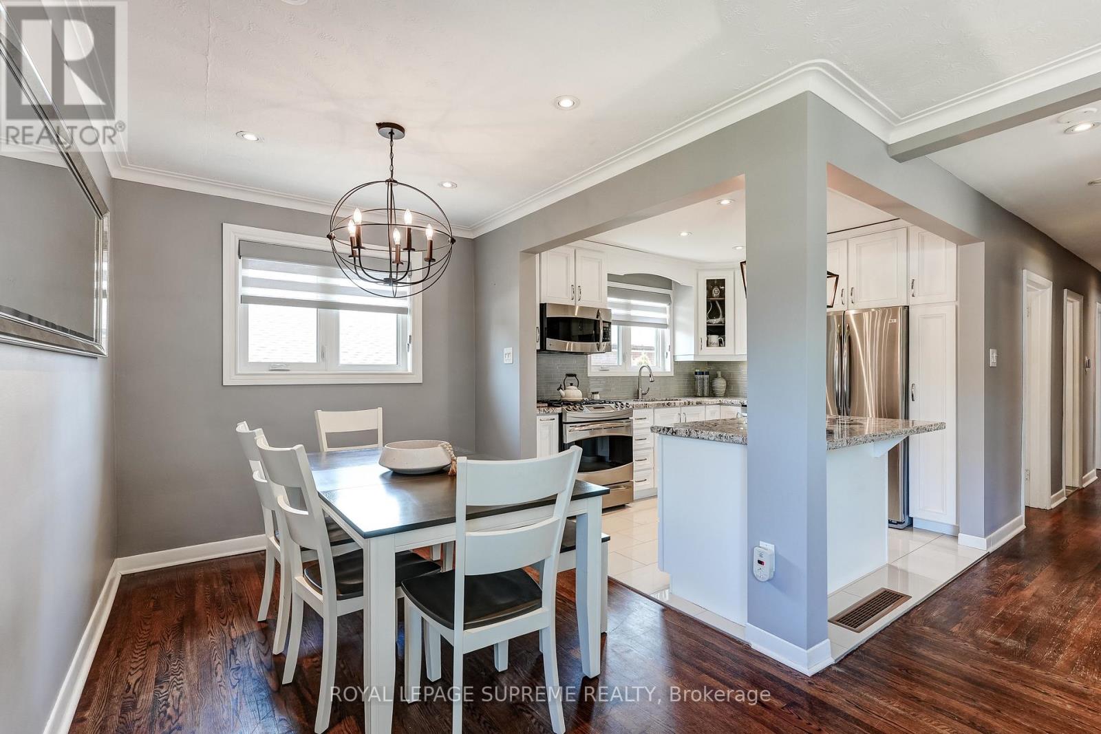 5 Fletcher Place, Toronto, Ontario  M9R 1K7 - Photo 12 - W13640896