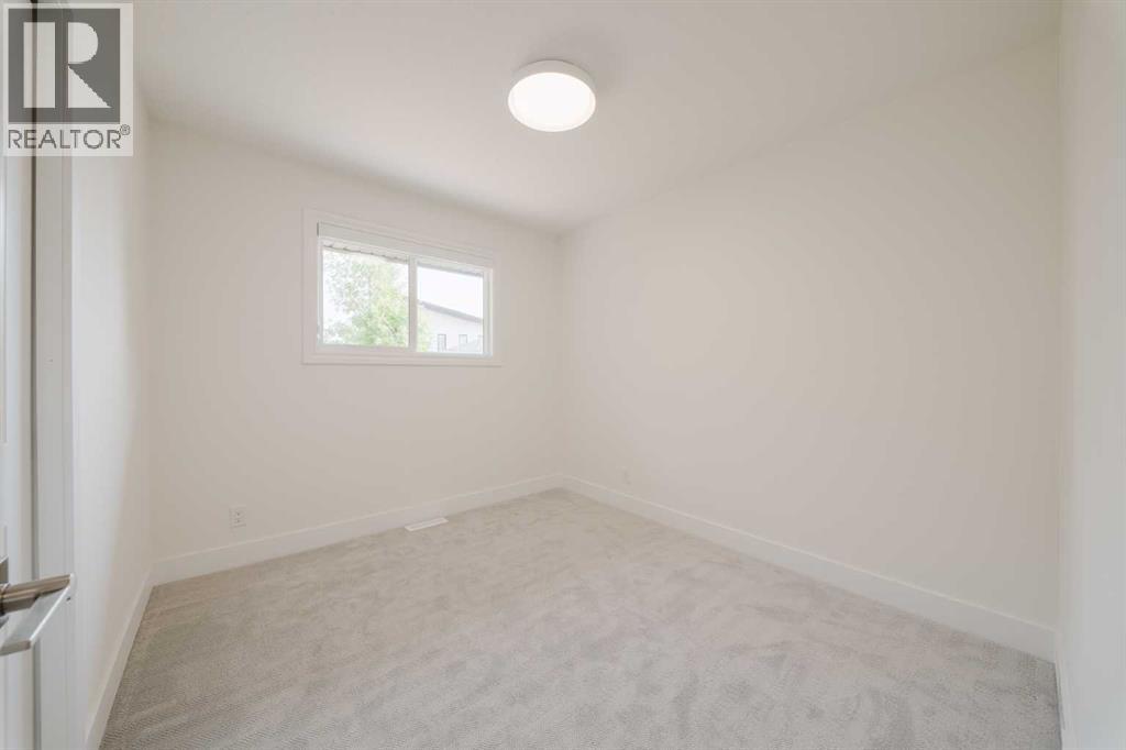 4112 19 Street NW, Calgary, Alberta  T2L 2B6 - Photo 17 - A2334776