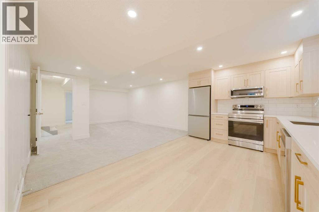 4112 19 Street NW, Calgary, Alberta  T2L 2B6 - Photo 30 - A2334776