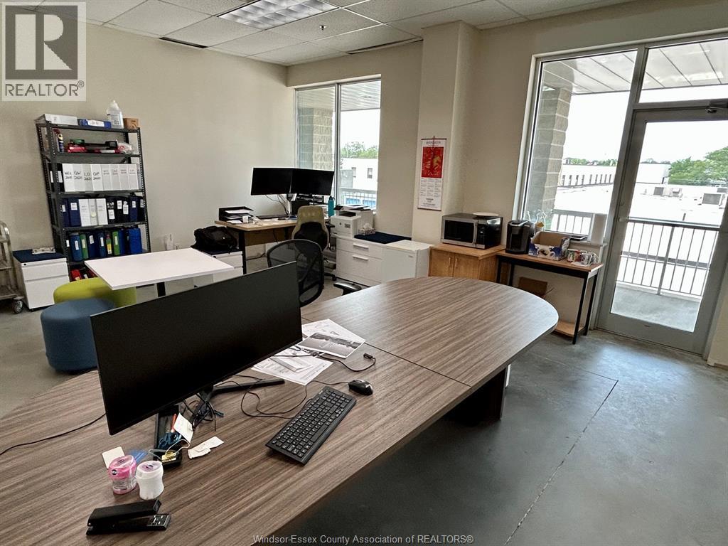 2565 Ouellette Avenue Unit# 300, Windsor, Ontario N8X 1L9 - Photo 4 - 26018959