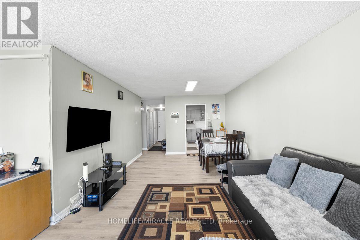 903 - 40 Panorama Court, Toronto, Ontario  M9V 4M1 - Photo 10 - W13629006