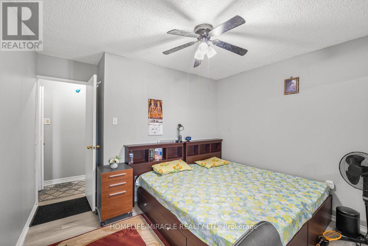 903 - 40 Panorama Court, Toronto, Ontario  M9V 4M1 - Photo 31 - W13629006