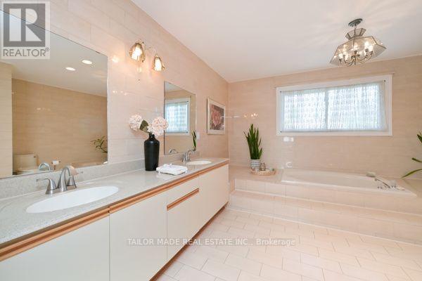 3 Stonegate Drive, Brampton, Ontario  L6Z 3L7 - Photo 29 - W13640554