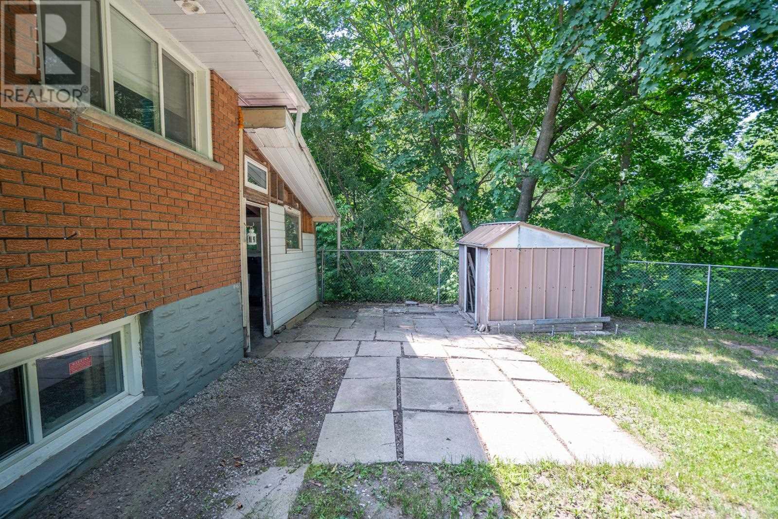 52 Stevens St, Sault Ste. Marie, Ontario P6B 3N7 - Photo 19 - SM262060