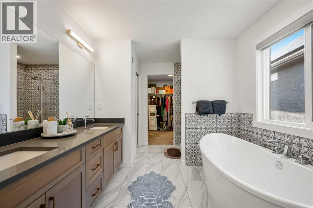 52 Cranbrook Cape SE, Calgary, Alberta  T3M 3L5 - Photo 31 - A2333223