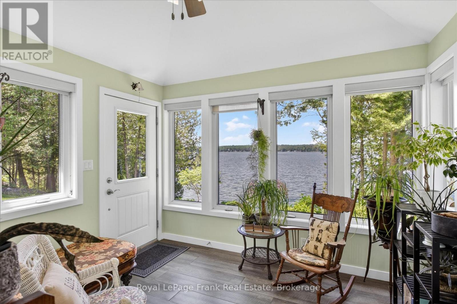 944 Birchcliff Drive, Douro-Dummer, Ontario  K0L 2H0 - Photo 23 - X13640984