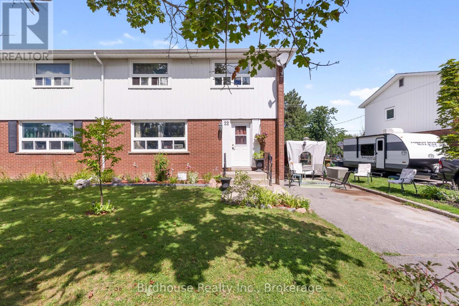 22 Northlin Park Road, Kawartha Lakes, Ontario  K9V 4P3 - Photo 1 - X13640996