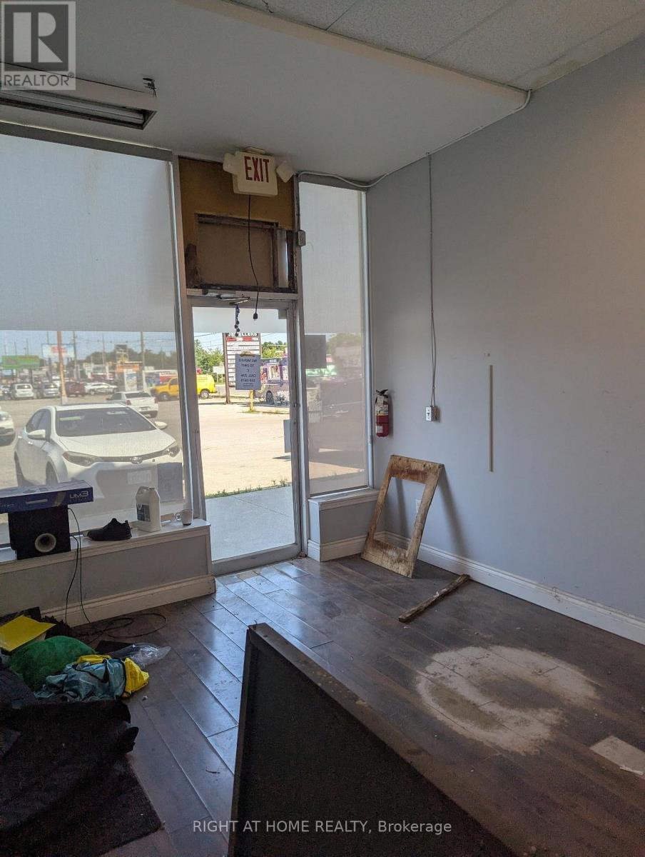 D - 1472 DUNDAS STREET, London East, Ontario