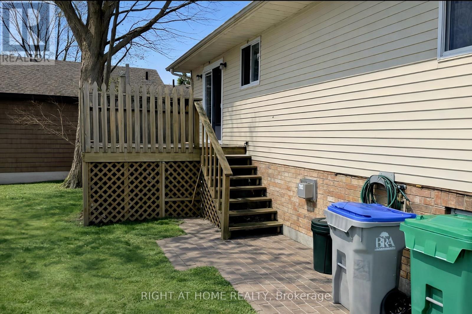 113 Anglesea Street, Goderich, Ontario  N7A 1V2 - Photo 3 - X13641038