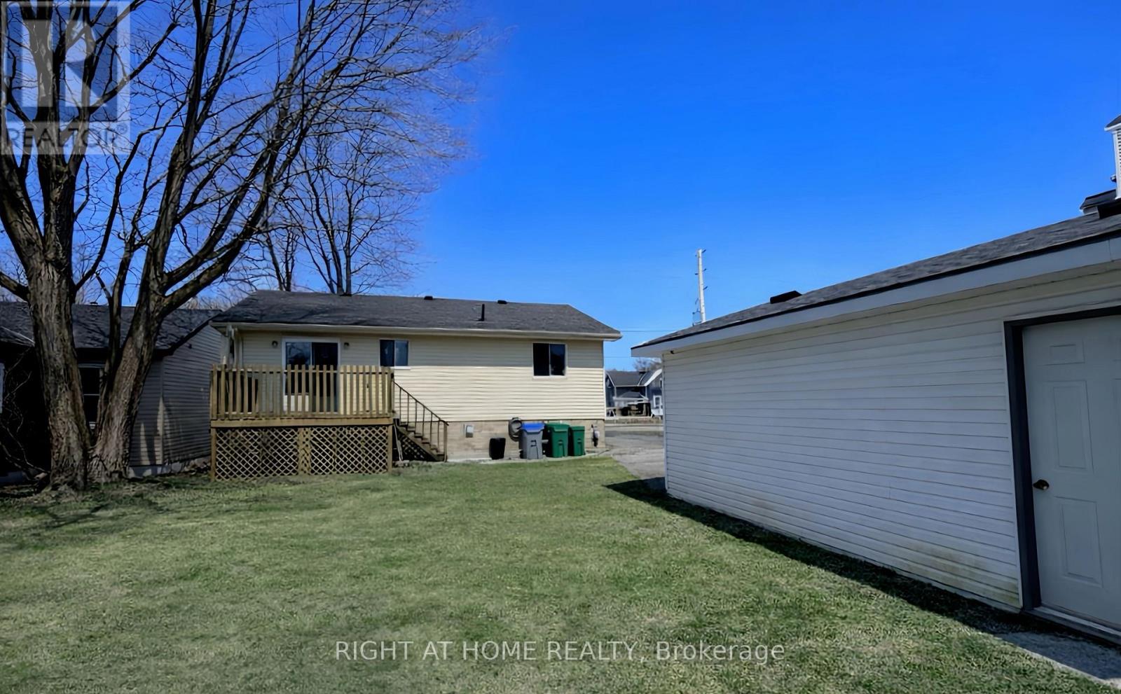 113 Anglesea Street, Goderich, Ontario  N7A 1V2 - Photo 4 - X13641038
