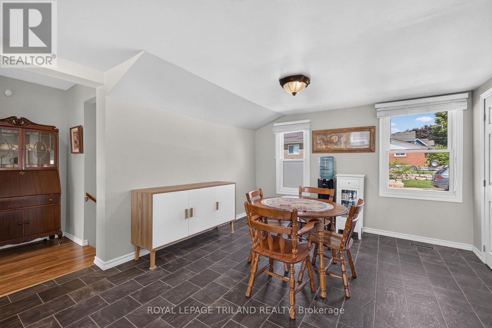 244 West Street, Central Elgin, Ontario  N0L 1B0 - Photo 9 - X13641044