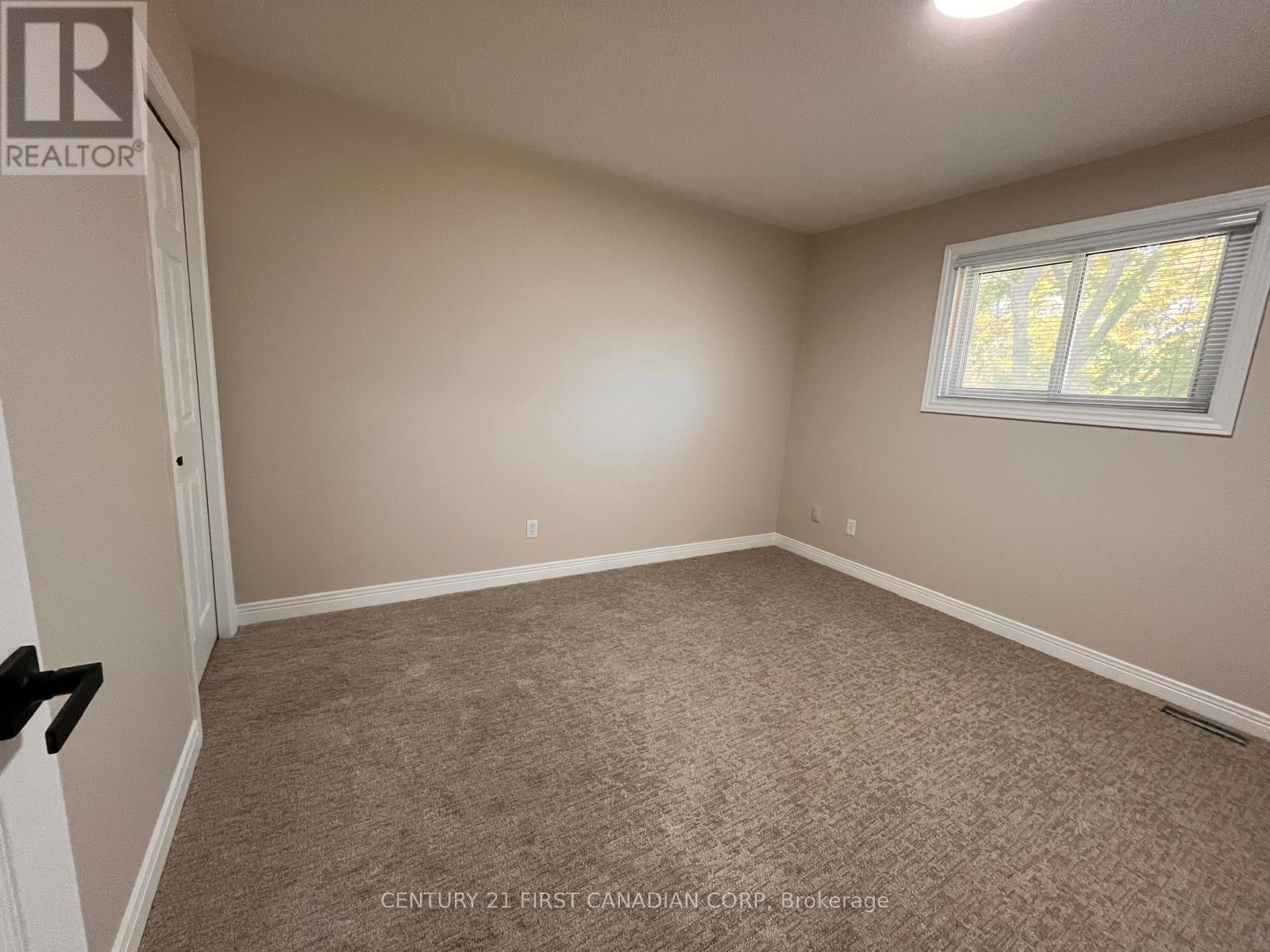 8 - 189 Homestead Crescent, London North, Ontario  N6G 2E6 - Photo 10 - X13641084