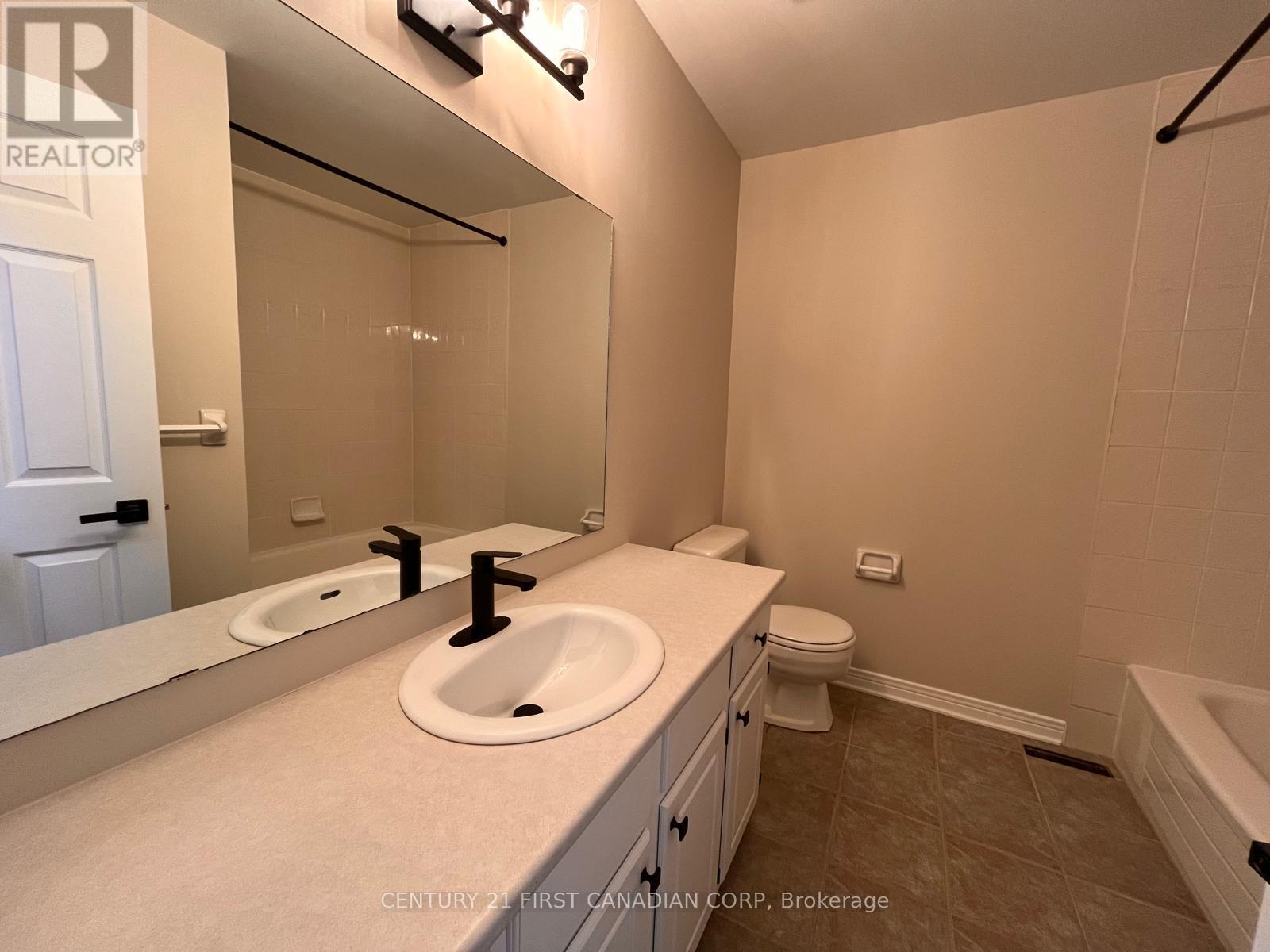 8 - 189 Homestead Crescent, London North, Ontario  N6G 2E6 - Photo 9 - X13641084
