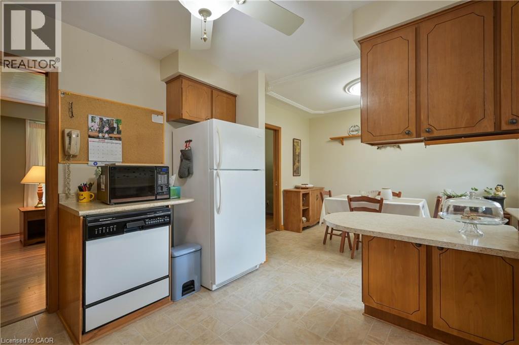 99 Lorraine Avenue, Kitchener, Ontario  N2B 2N1 - Photo 12 - 40844586