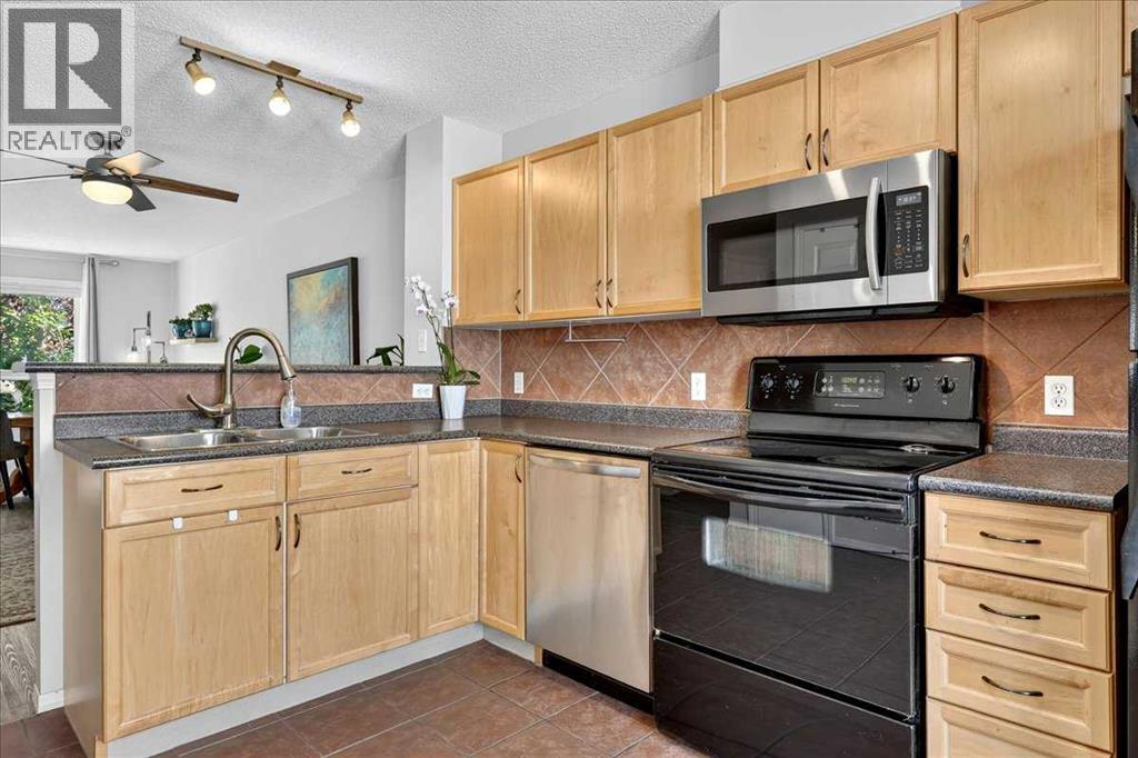 68 Tuscany Court NW, Calgary, Alberta  T3L 2Z1 - Photo 17 - A2326817