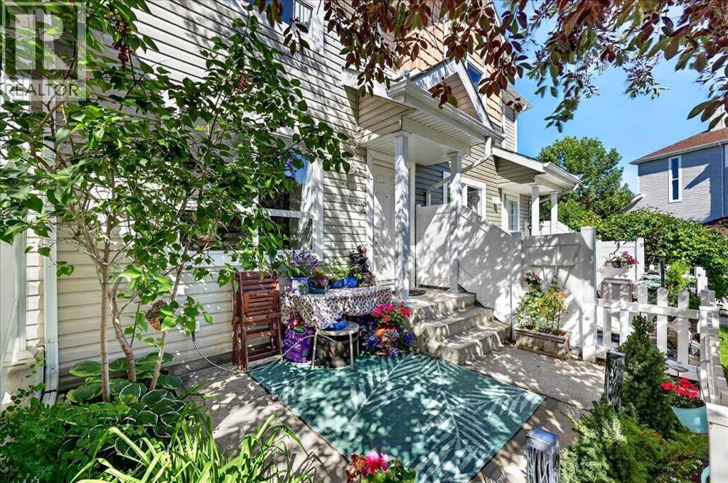 68 Tuscany Court NW, Calgary, Alberta  T3L 2Z1 - Photo 4 - A2326817