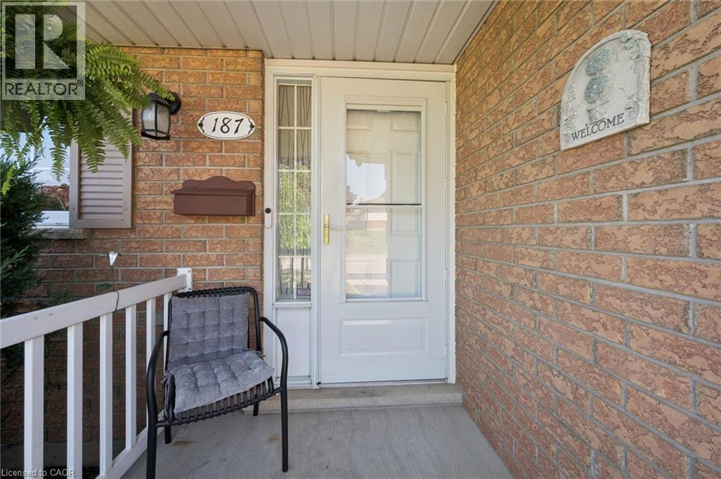 187 Westchester Drive, Kitchener, Ontario  N2B 3M8 - Photo 4 - 40847876