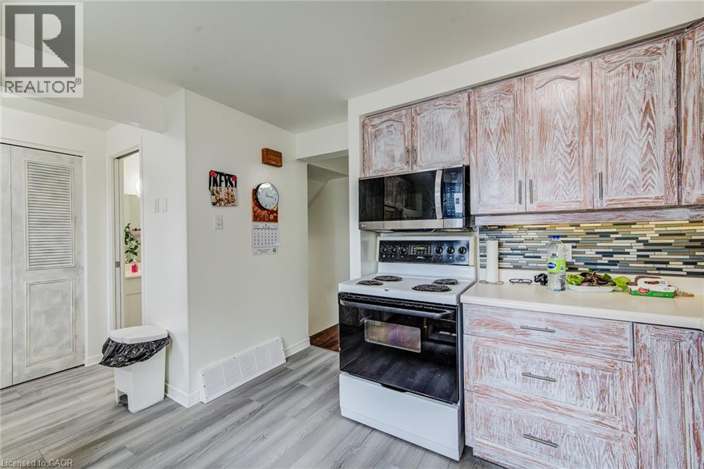 285 Sandowne Drive Unit# 15, Waterloo, Ontario  N2K 2C1 - Photo 12 - 40851425
