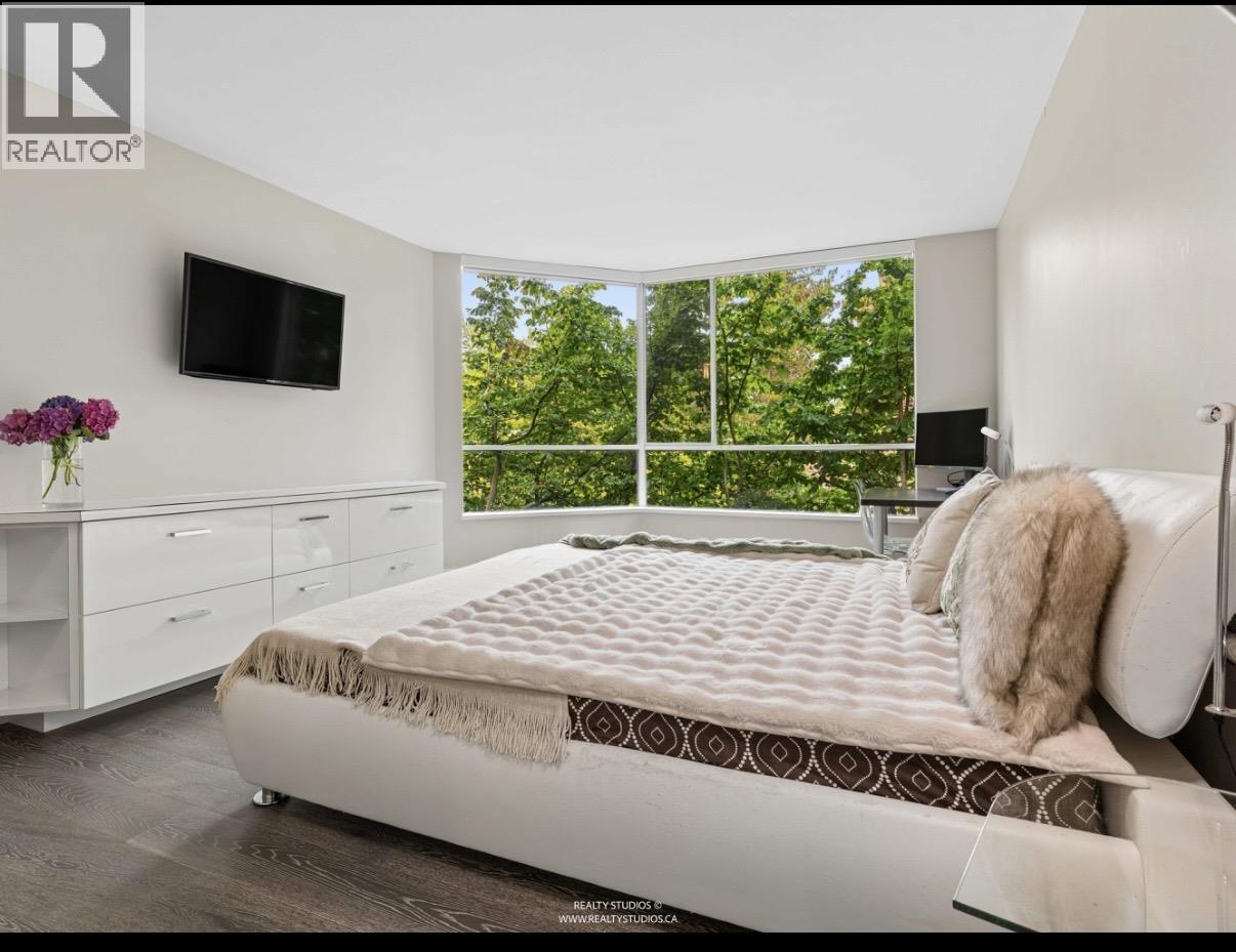201 2140 Briar Avenue, Vancouver, British Columbia  V6L 3B4 - Photo 15 - R3152413