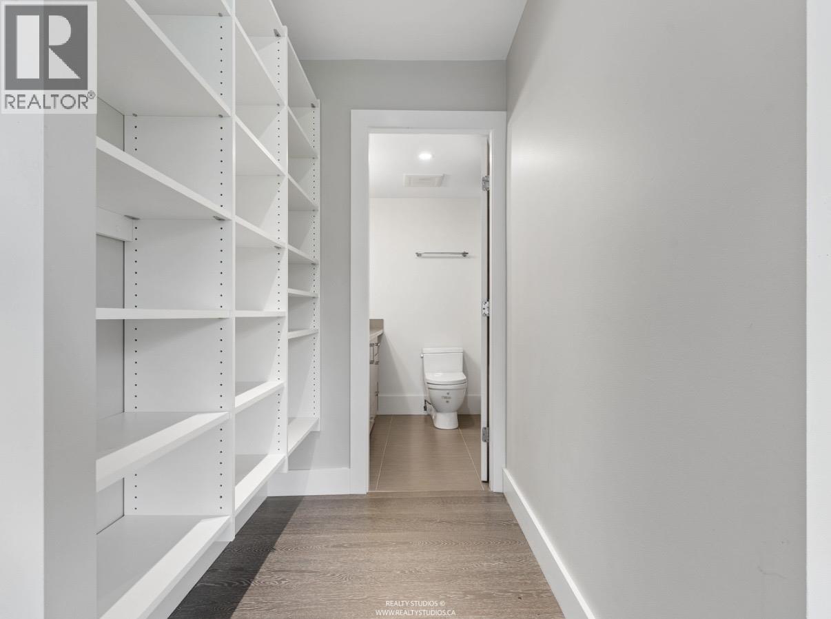 201 2140 Briar Avenue, Vancouver, British Columbia  V6L 3B4 - Photo 16 - R3152413