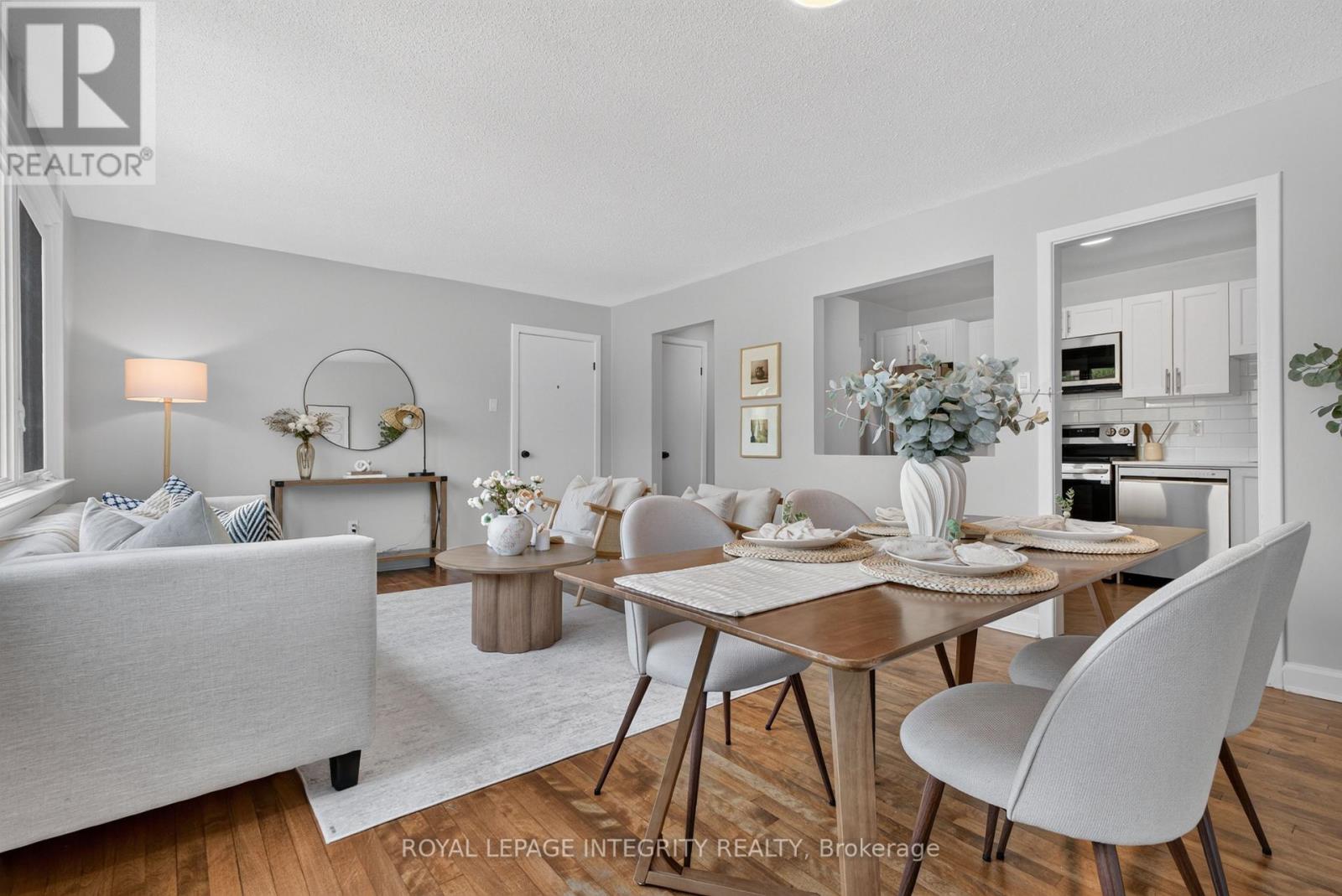 228 Woodroffe Avenue, Ottawa, Ontario  K2A 3V4 - Photo 5 - X13641012