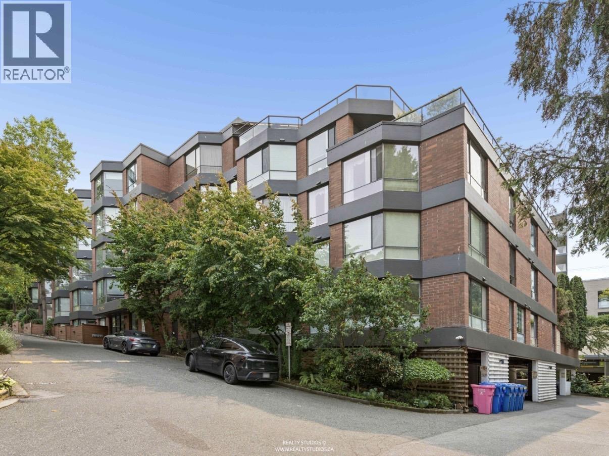 201 2140 Briar Avenue, Vancouver, British Columbia  V6L 3B4 - Photo 30 - R3152413