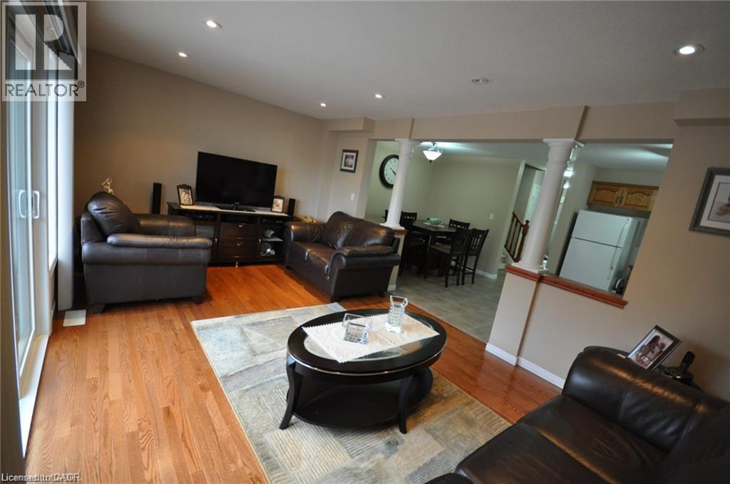 294 Briarmeadow Drive, Kitchener, Ontario  N2A 4L1 - Photo 7 - 40852780