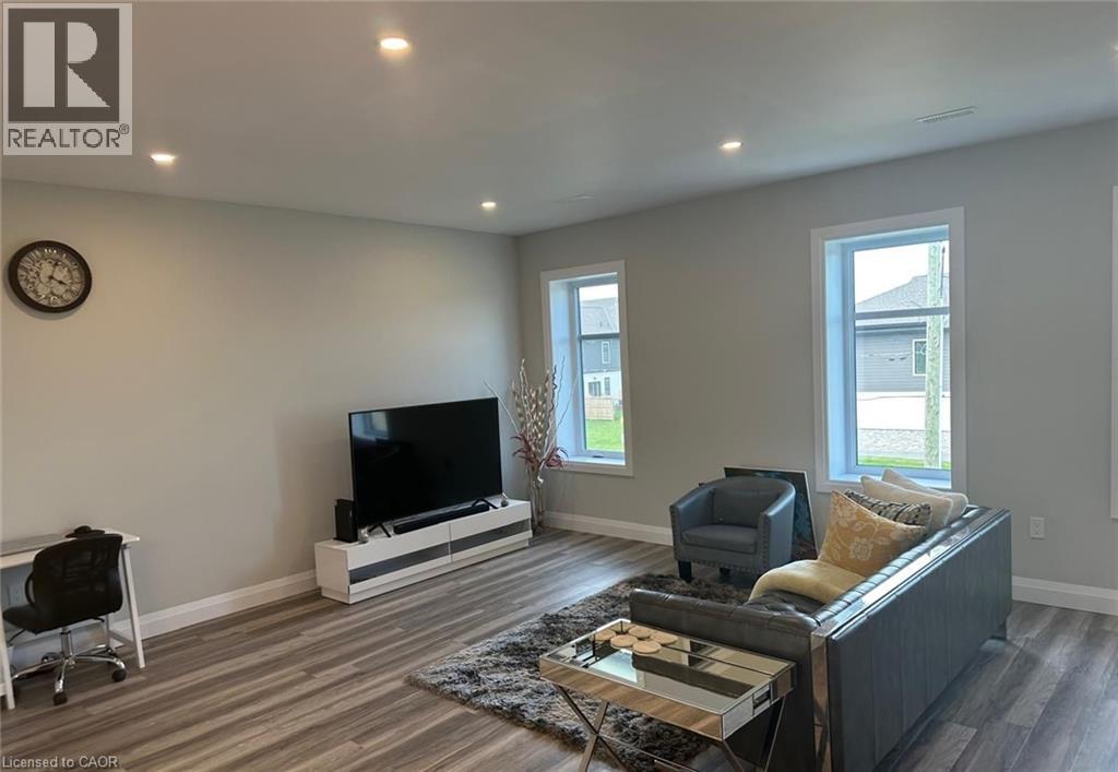 361 Quarter Town Line Unit# 108, Tillsonburg, Ontario  N4G 0K2 - Photo 6 - 40853135