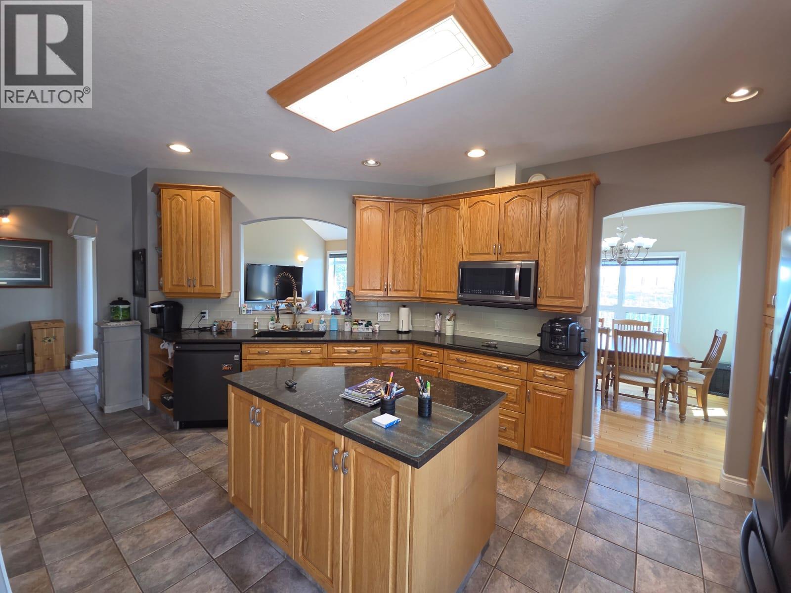 4083 Jackfish Lake Road, Chetwynd, British Columbia  V0C 1J0 - Photo 21 - 10395552