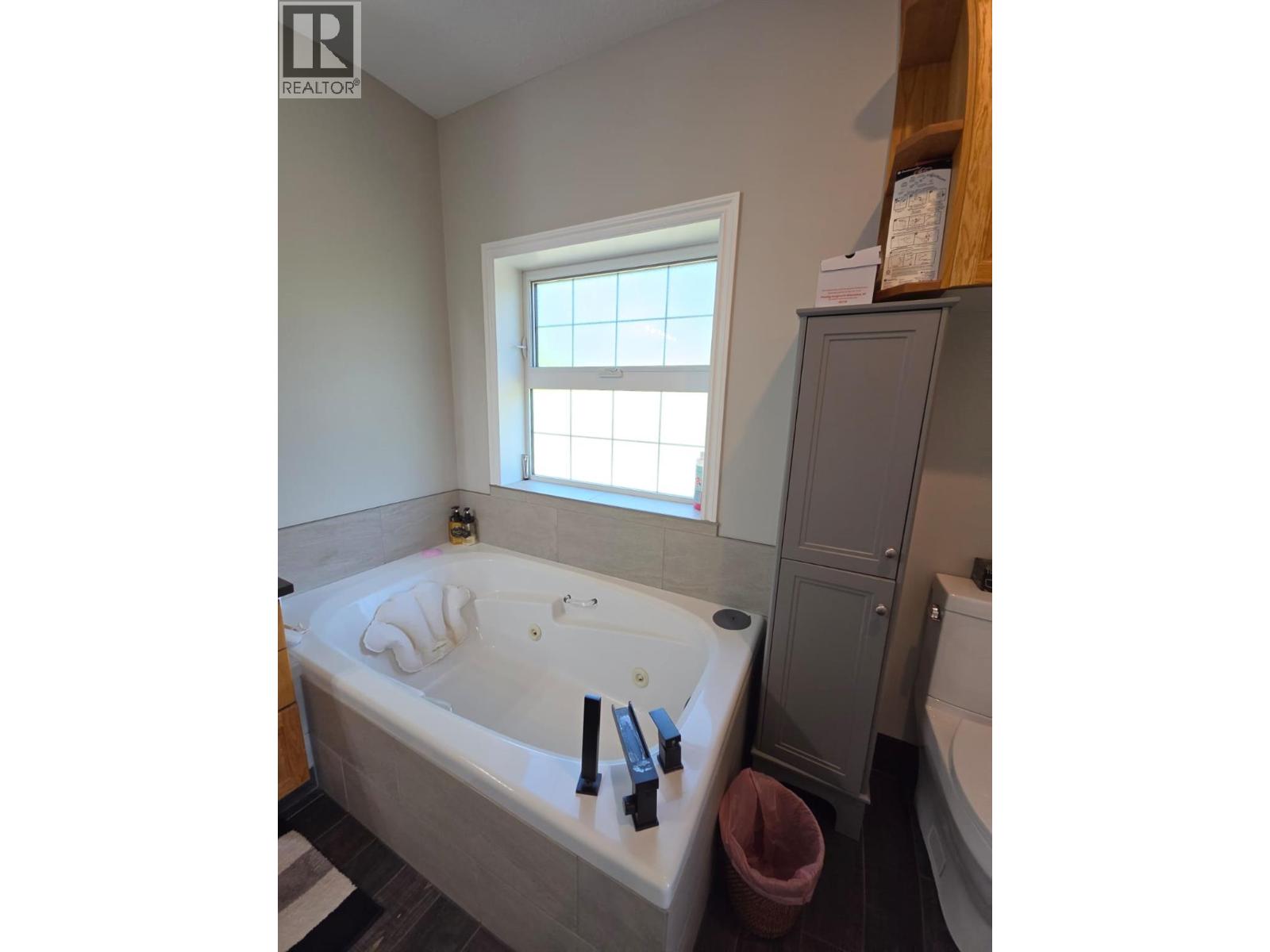 4083 Jackfish Lake Road, Chetwynd, British Columbia  V0C 1J0 - Photo 33 - 10395552