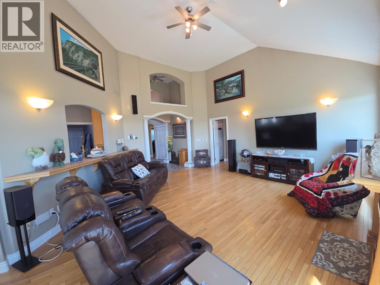 4083 Jackfish Lake Road, Chetwynd, British Columbia  V0C 1J0 - Photo 13 - 10395552