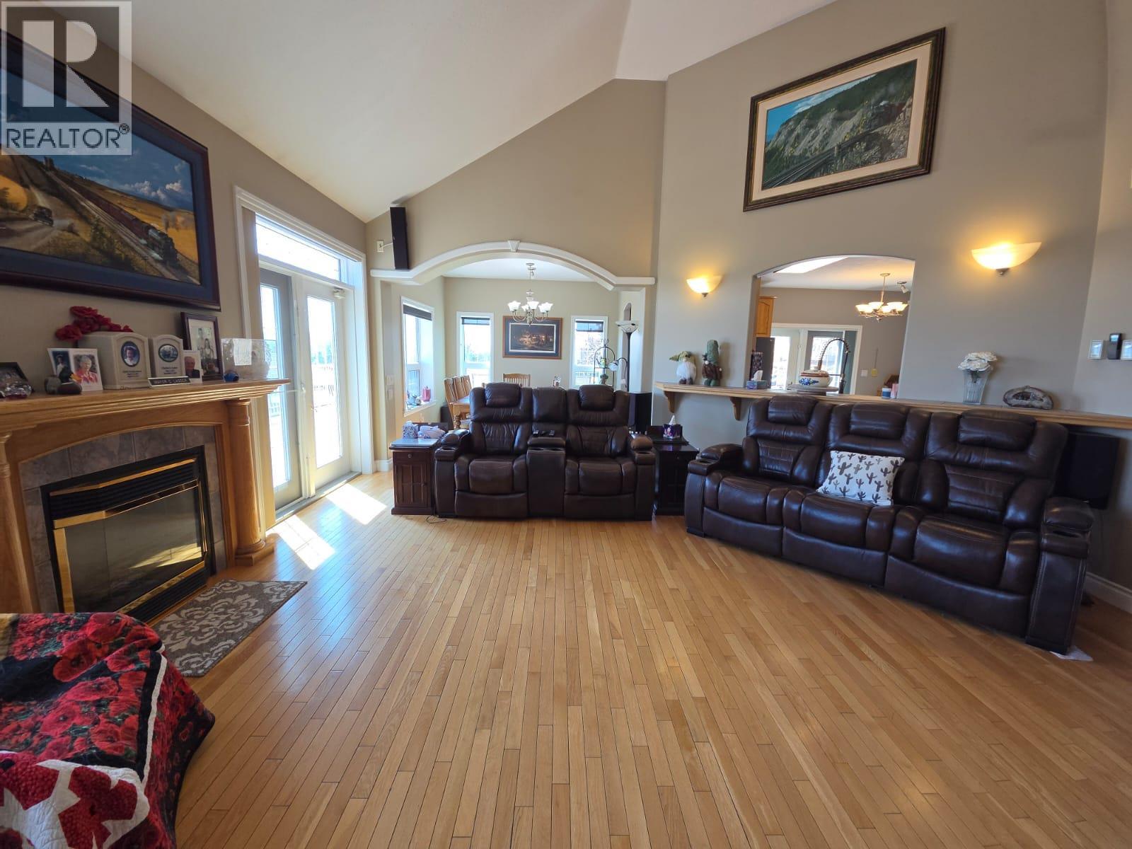 4083 Jackfish Lake Road, Chetwynd, British Columbia  V0C 1J0 - Photo 12 - 10395552