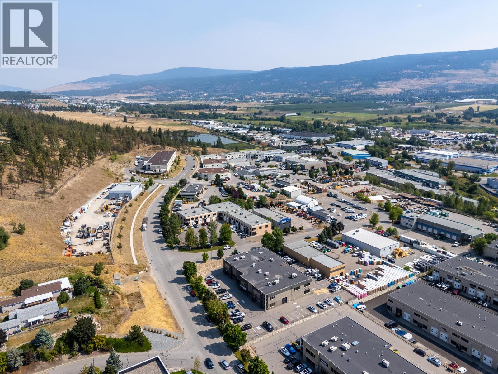 215 Neave Road Unit# 4A Kelowna Photo 4