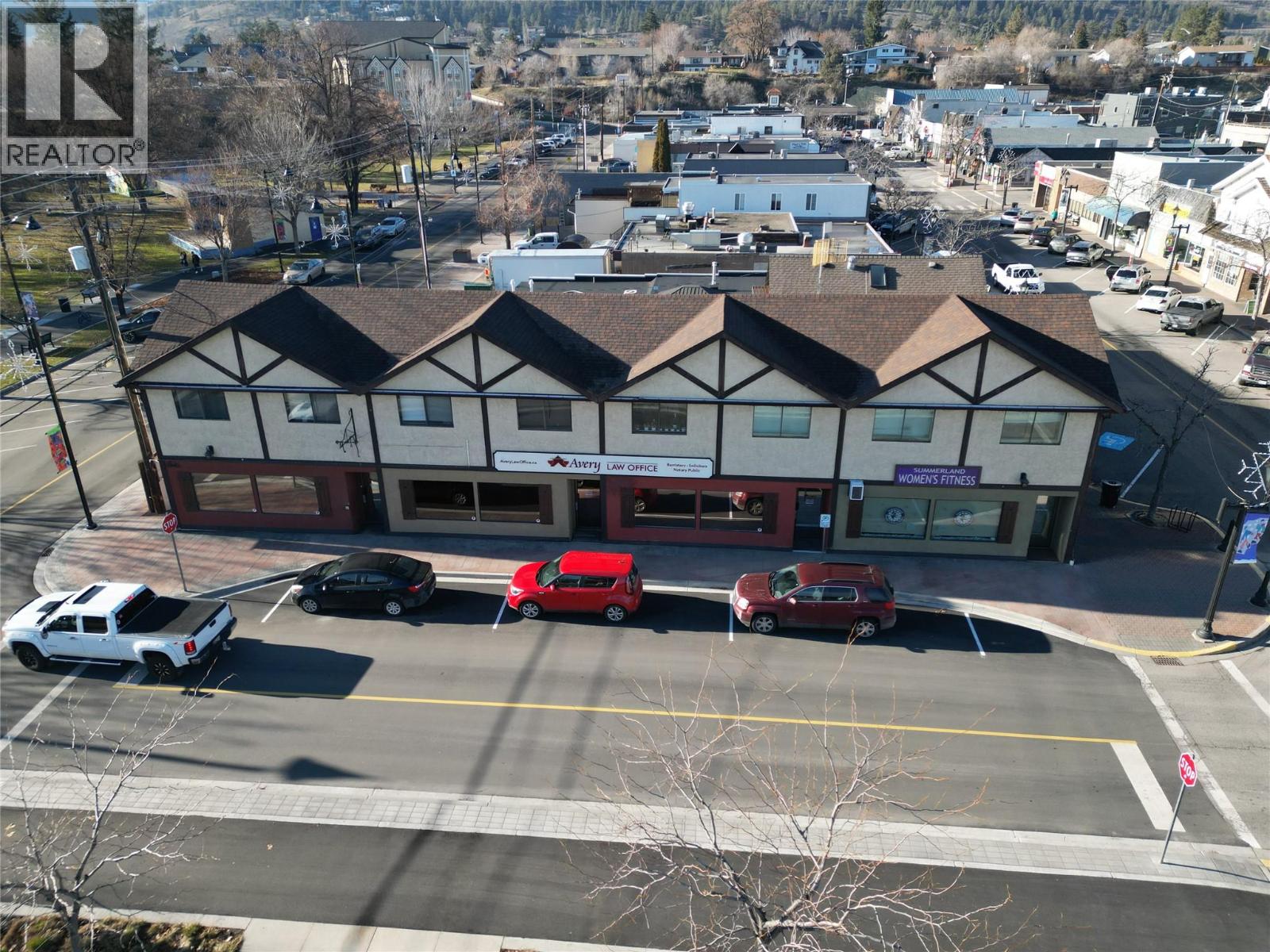 9901 Main Street, Summerland, British Columbia  V0H 1Z0 - Photo 2 - 10396799
