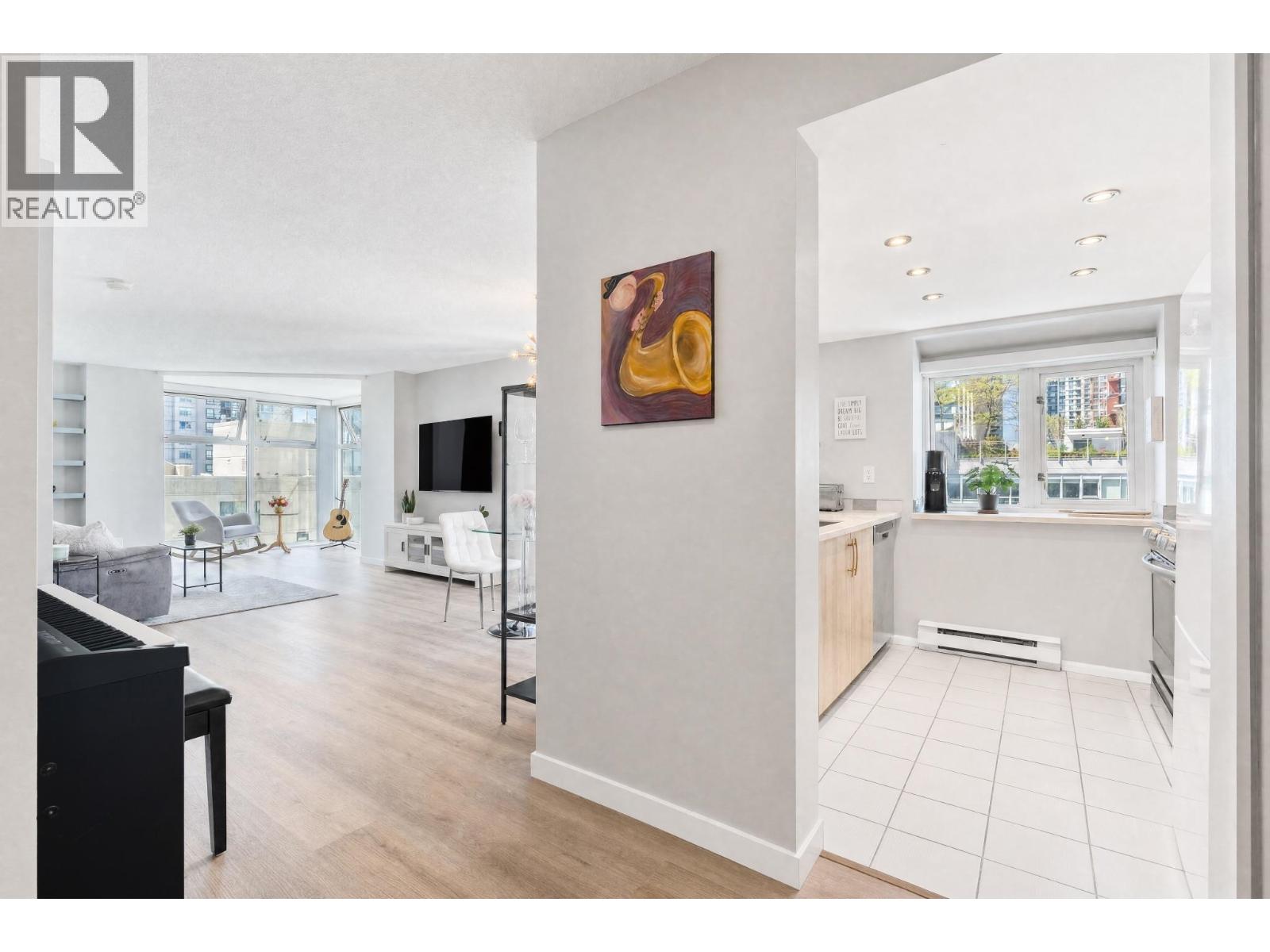 B901 1331 Homer Street, Vancouver, British Columbia V6B 5M5 - Photo 10 - R3152817