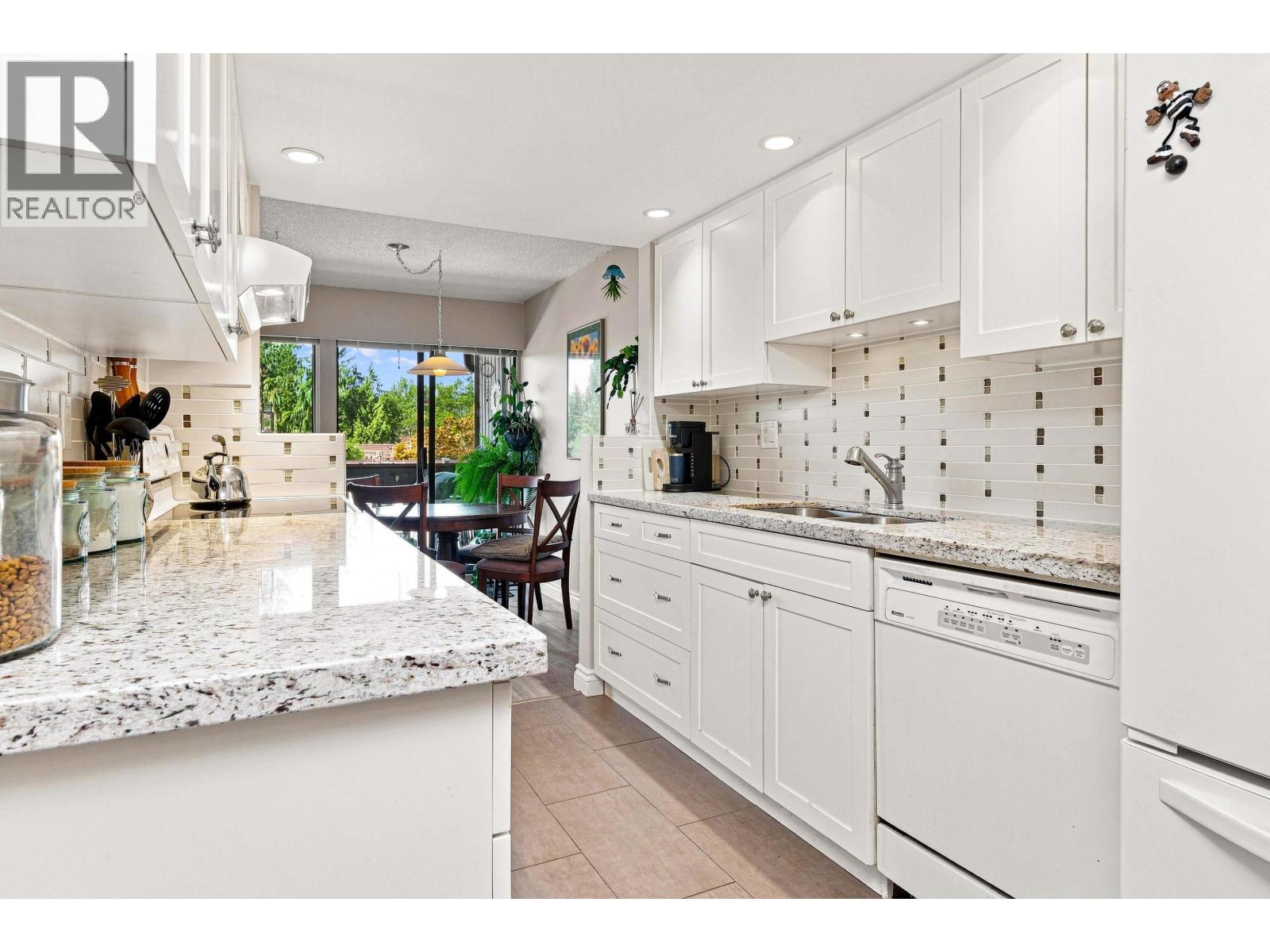 1059 Old Lillooet Road, North Vancouver, British Columbia  V7J 3H6 - Photo 18 - R3152831