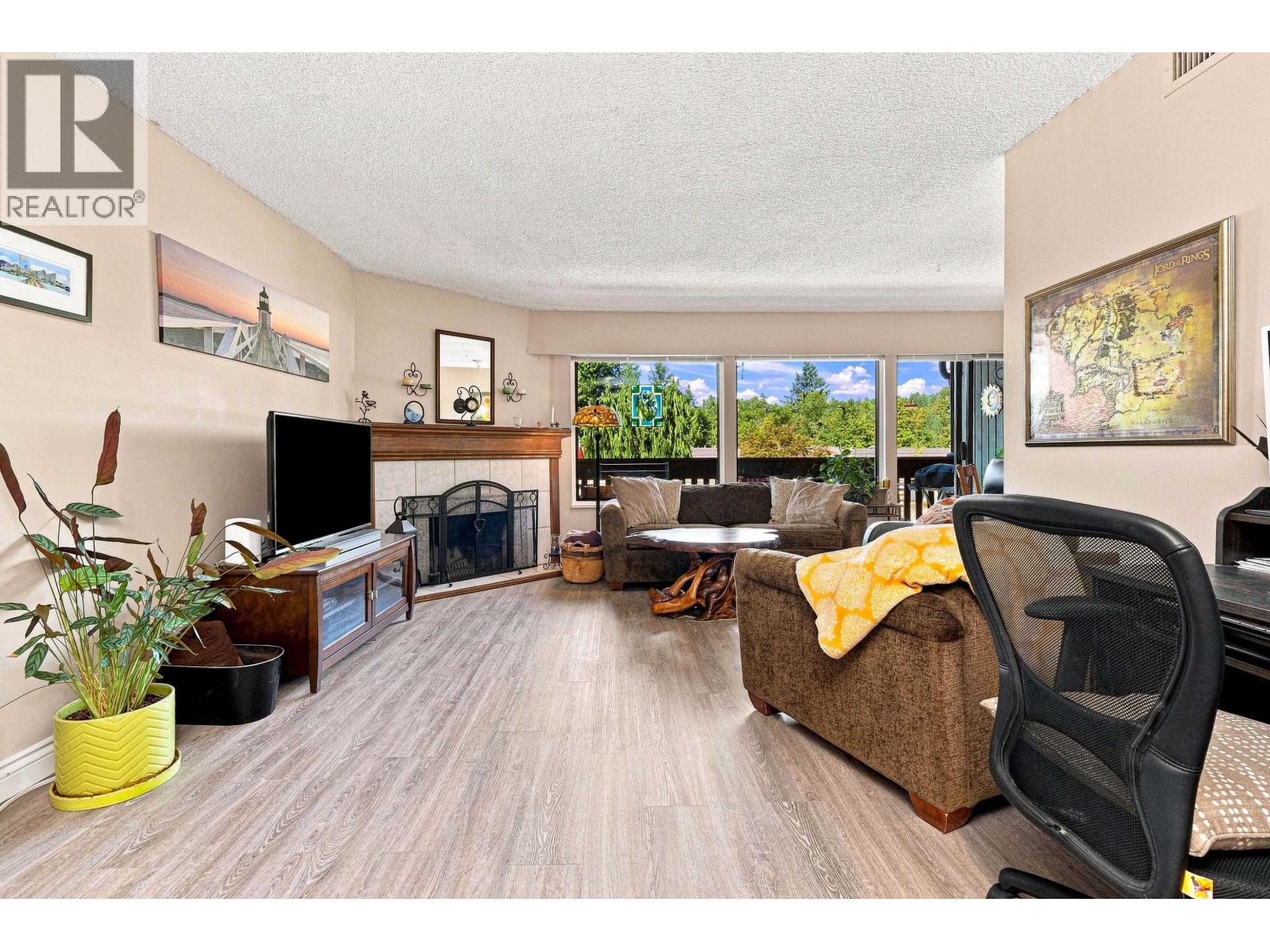 1059 Old Lillooet Road, North Vancouver, British Columbia  V7J 3H6 - Photo 3 - R3152831