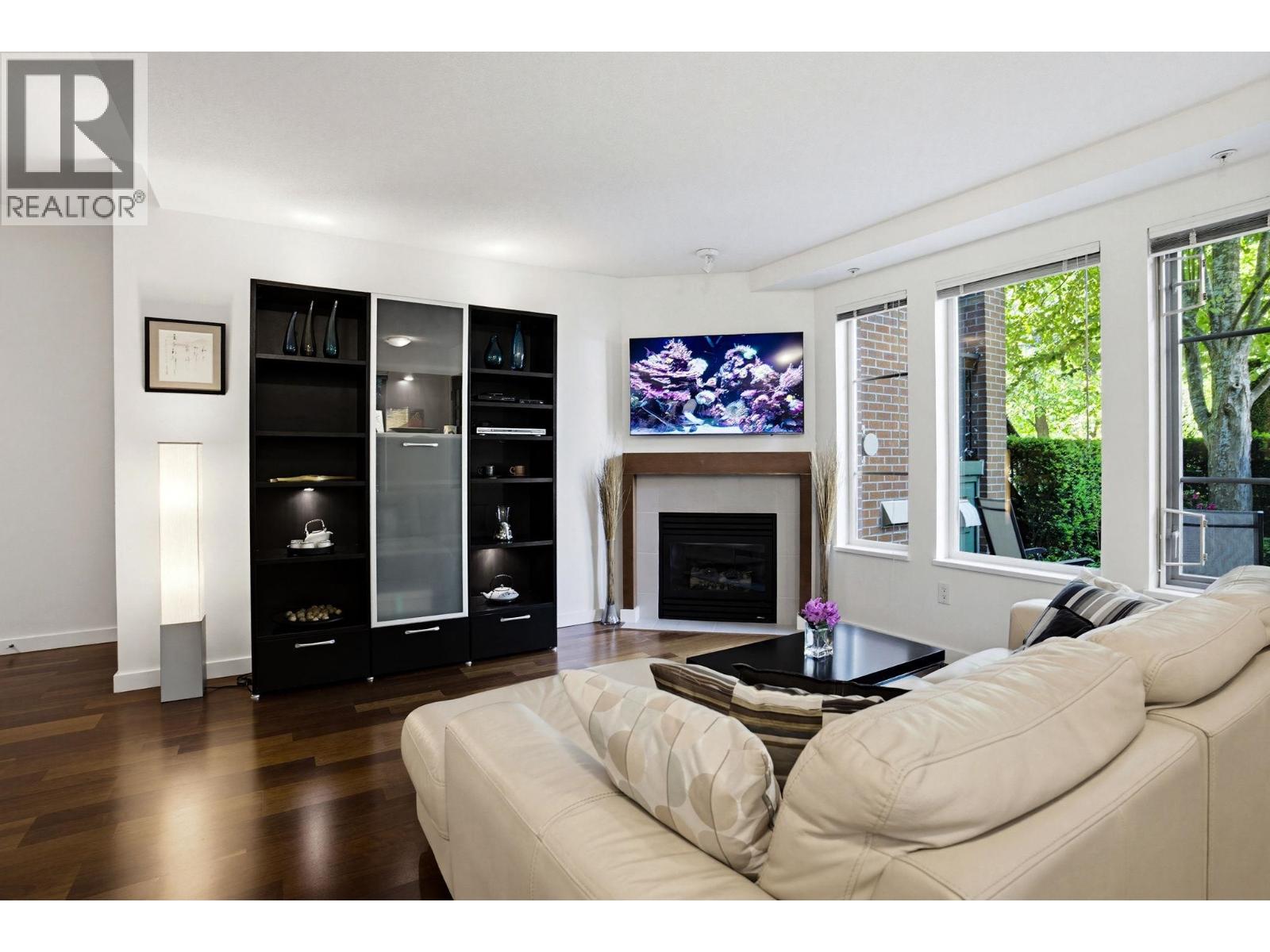 6230 Logan Lane, Vancouver, British Columbia V6T 2K9 - Photo 2 - R3152835