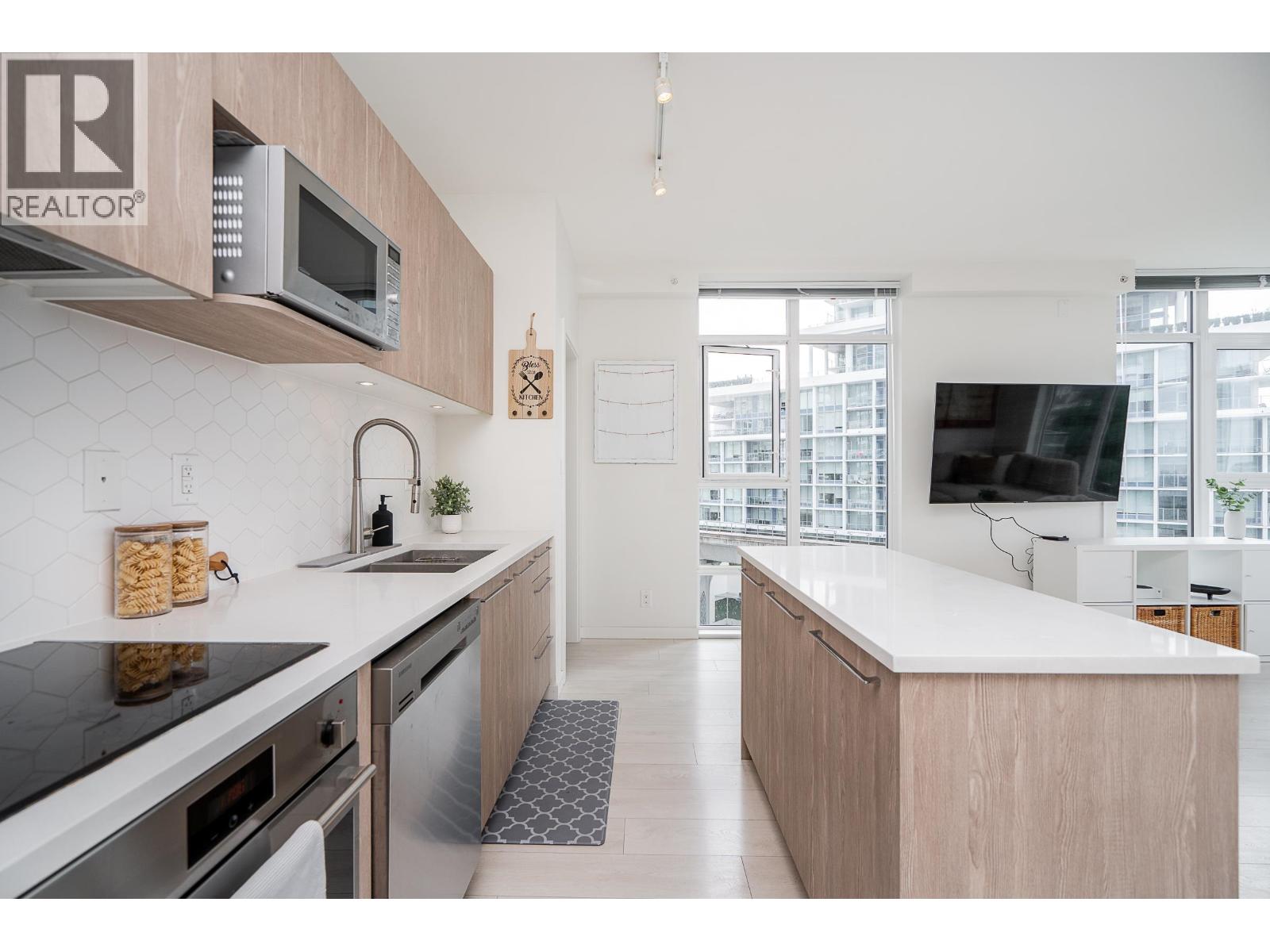 601 691 North Road, Coquitlam, British Columbia V3J 0H9 - Photo 7 - R3152851